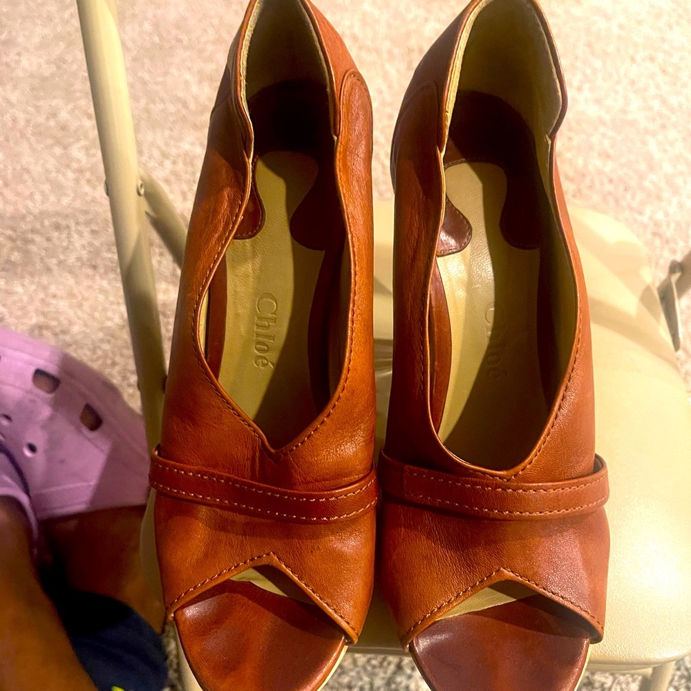 Chloe cognac colored platform peep toe shoe